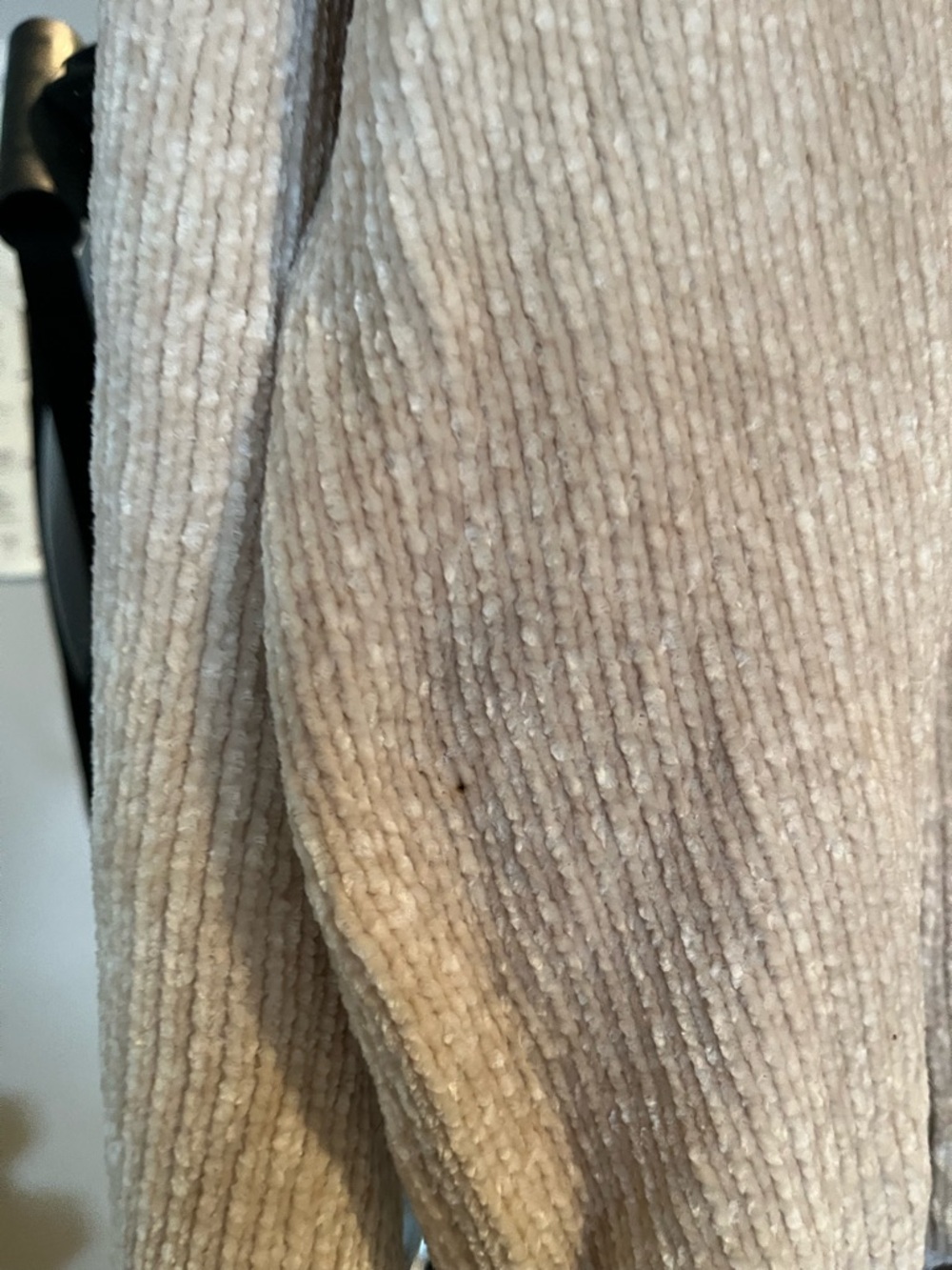 H&M Cream Ribbed Crewneck Sweater - Picture 2 of 4